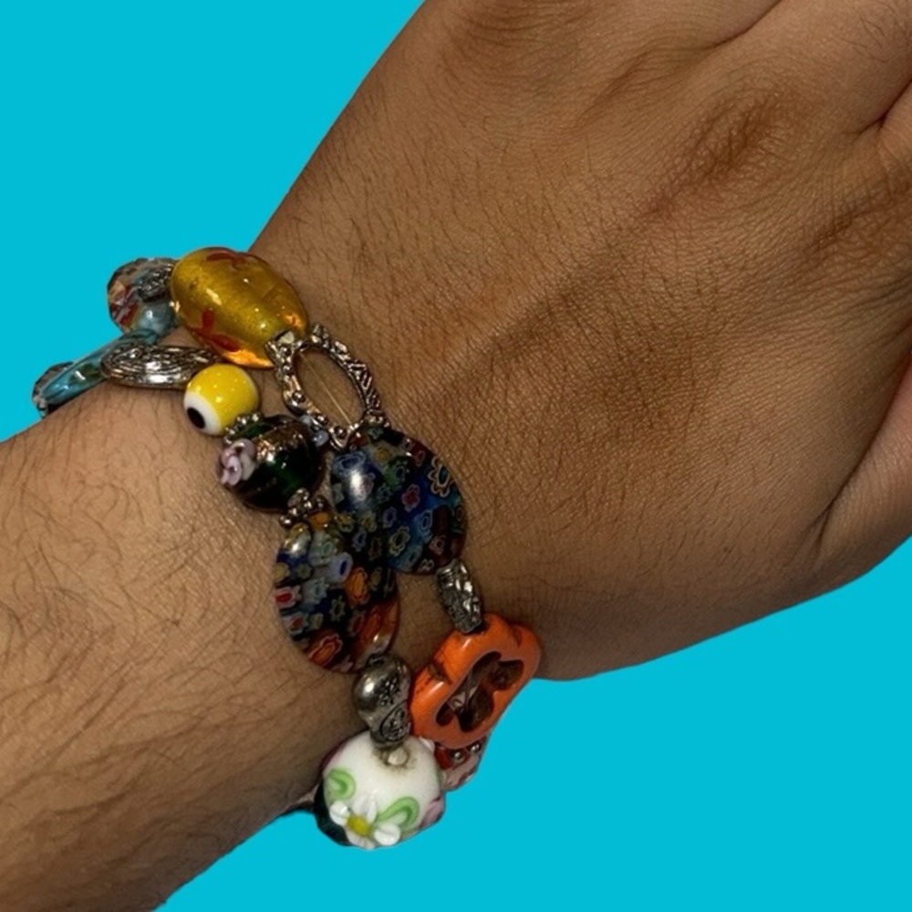SET 2 MULTICOLORED SHAPES‎ STRETCH BRACELETS